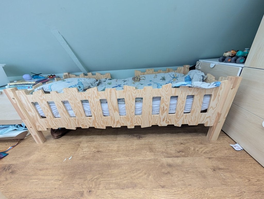 Peuterbed petit puk, Ophalen, 70 tot 85 cm, 140 tot 160 cm, Zo goed als nieuw