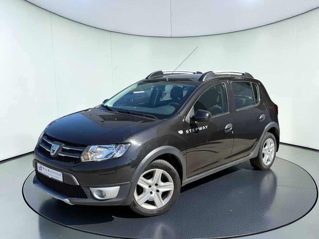 Dacia Sandero Stepway 0.9i, 2014, Airco, Navi, PDC + 12m Gar, Auto's, Dacia, Voorwielaandrijving, Stof, Gebruikt, Zwart