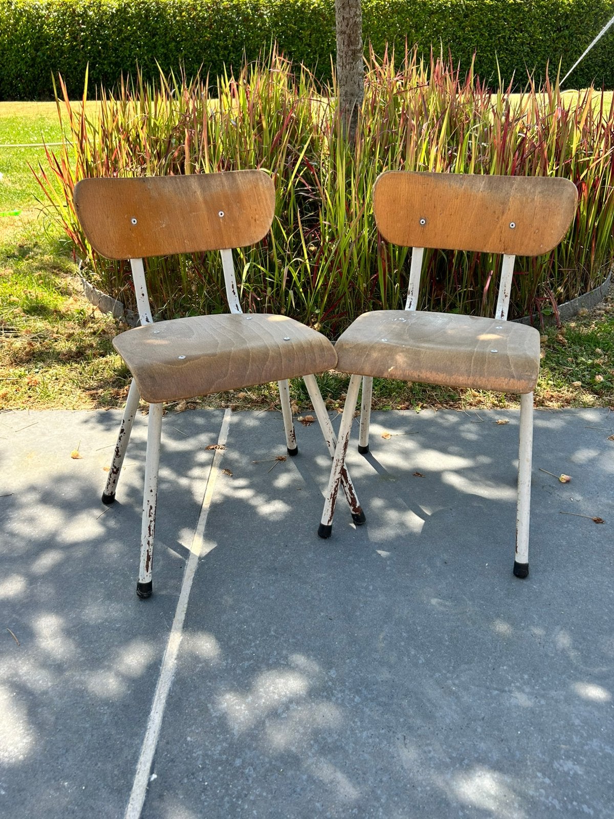 Oude klasstoeltjes, Enlèvement, Utilisé, Bois