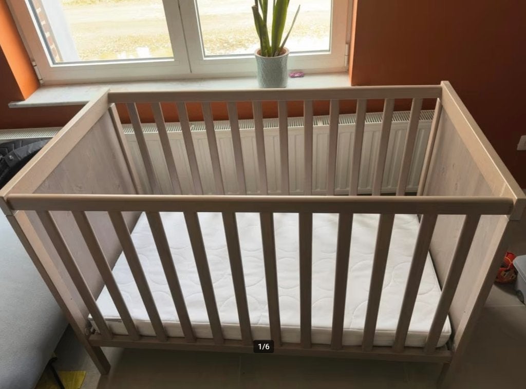Babybedje IKEA SUNDVIK 60 x 120 met pocketveringmatras, Enlèvement, Comme neuf, Lit