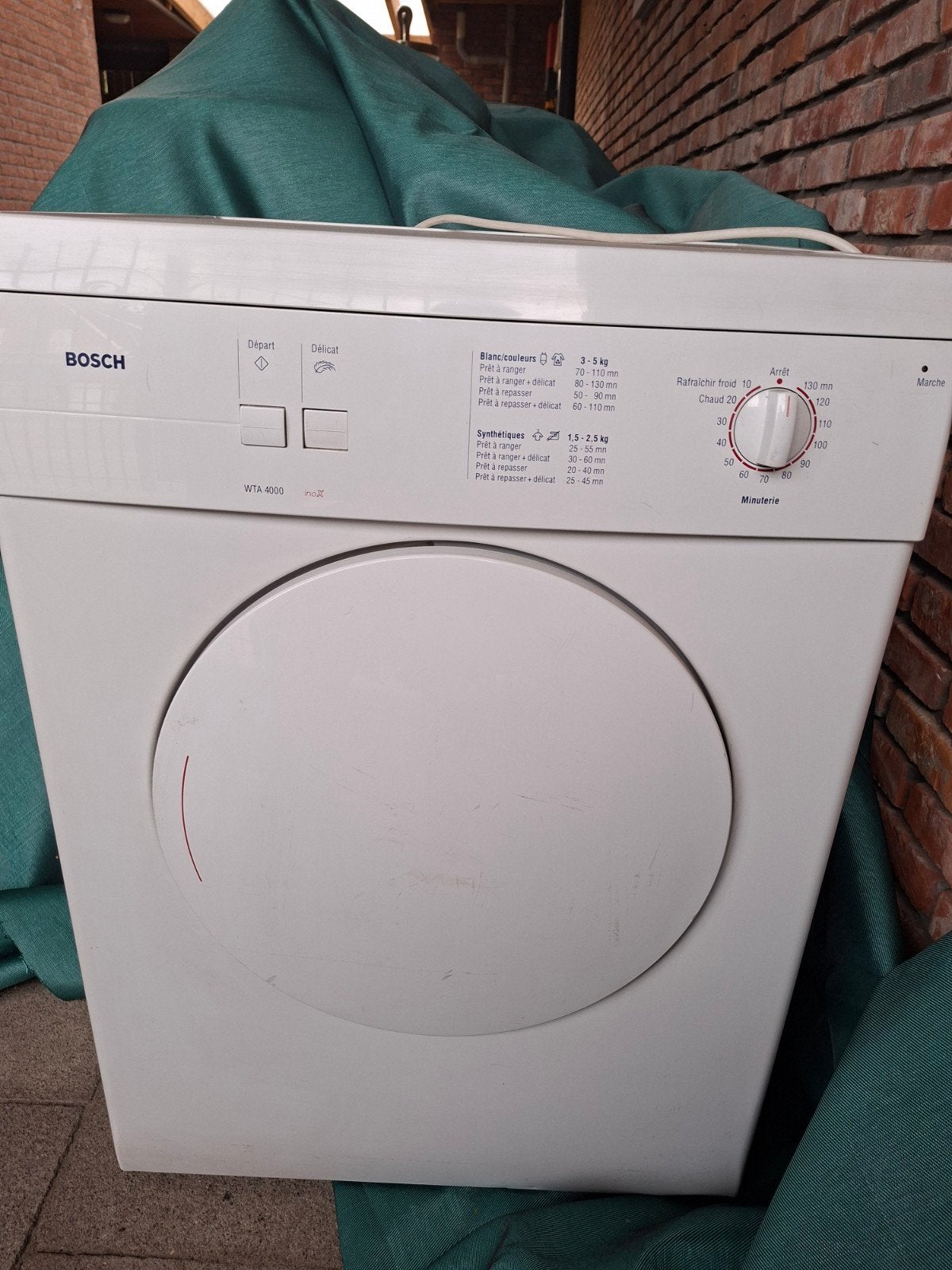 Droogkast met luchtafvoer, Elektronische apparatuur, Droogkasten, Ophalen, Gebruikt, Luchtafvoer, 4 tot 6 kg
