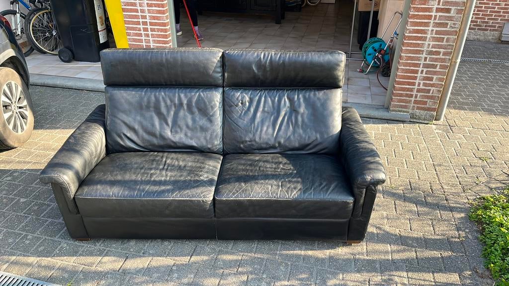 Canapé en cuir noir 2 places – bon état, Enlèvement, Utilisé, Cuir
