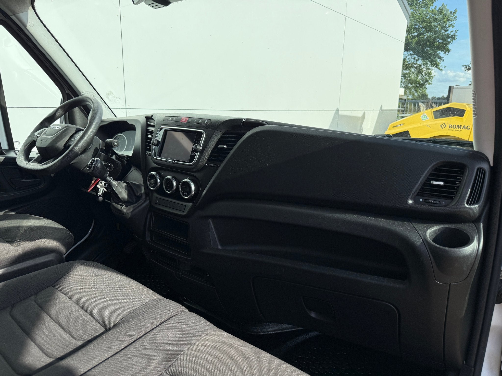Iveco Daily 35C16 3.0 160PK Bakwagen Laadklep Zijdeur Camera, Auto's, Achterwielaandrijving, Euro 6, 4 cilinders, Iveco