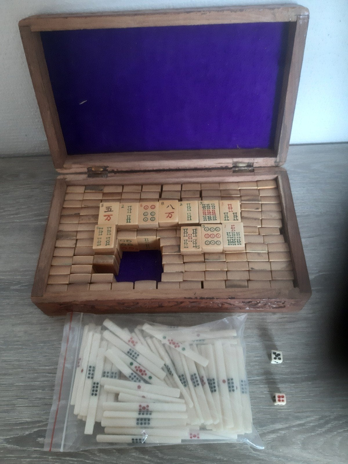 Vintage Chinees Mahjong set zeldzaam !, Antiquités & Art, Antiquités | Jouets, Enlèvement
