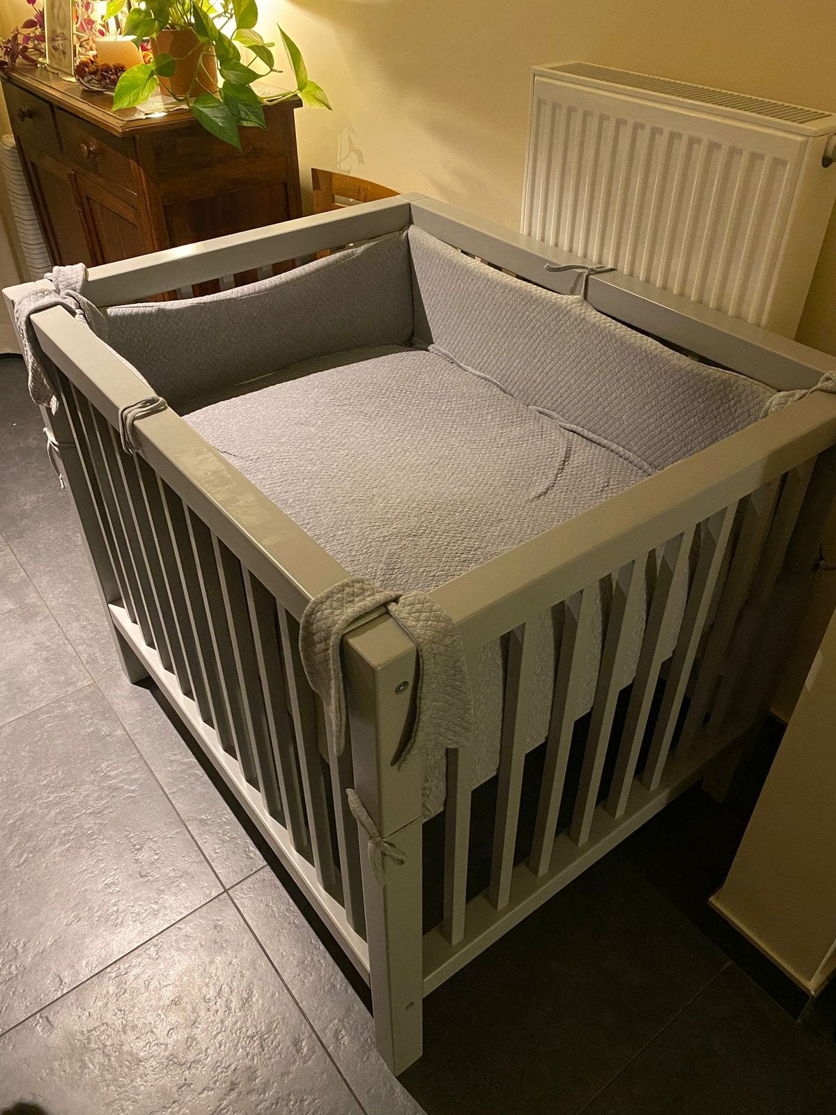 Quax foldable box/playpen – grey, Ophalen, Zo goed als nieuw, Ledikant