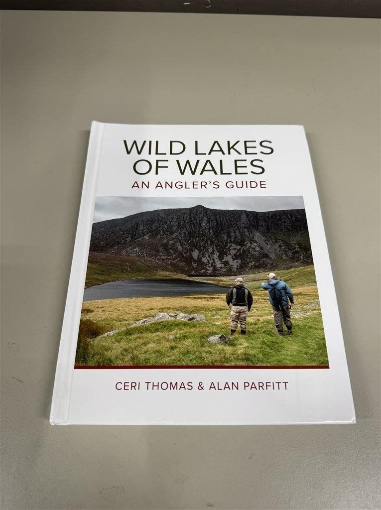 Wild lakes of wales - An anglers guide, Boeken, Ophalen of Verzenden, Nieuw