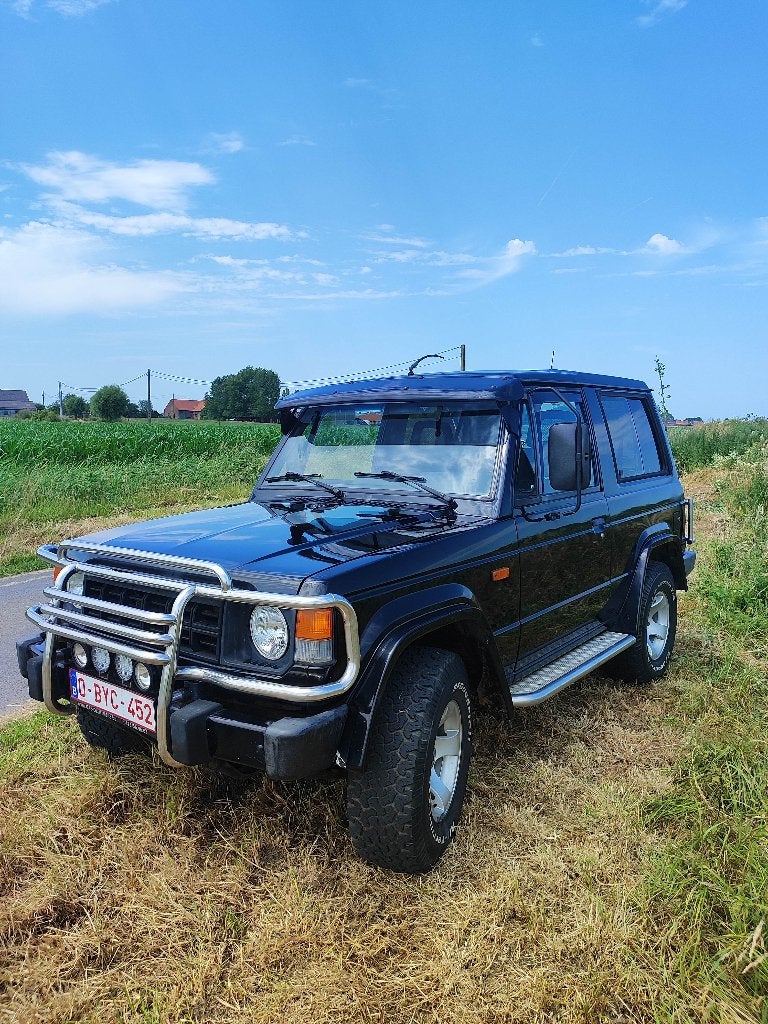 Mitsubishi Pajero mk1 2500TD en bon état, Autos, Achat, 2500 cm³, Chauffage de stationnement, Diesel