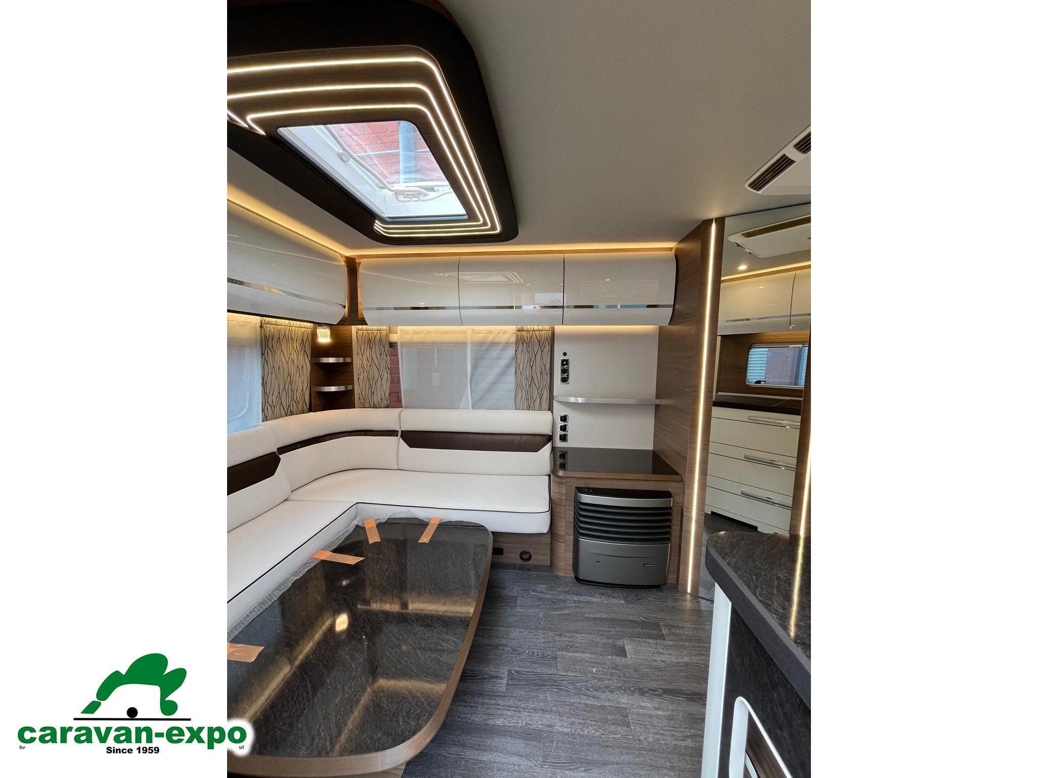 TABBERT BELLINI 590 SDQ/F 2026, Caravanes & Camping, Jusqu'à 4, 6 à 7 mètres, Entreprise, Tabbert