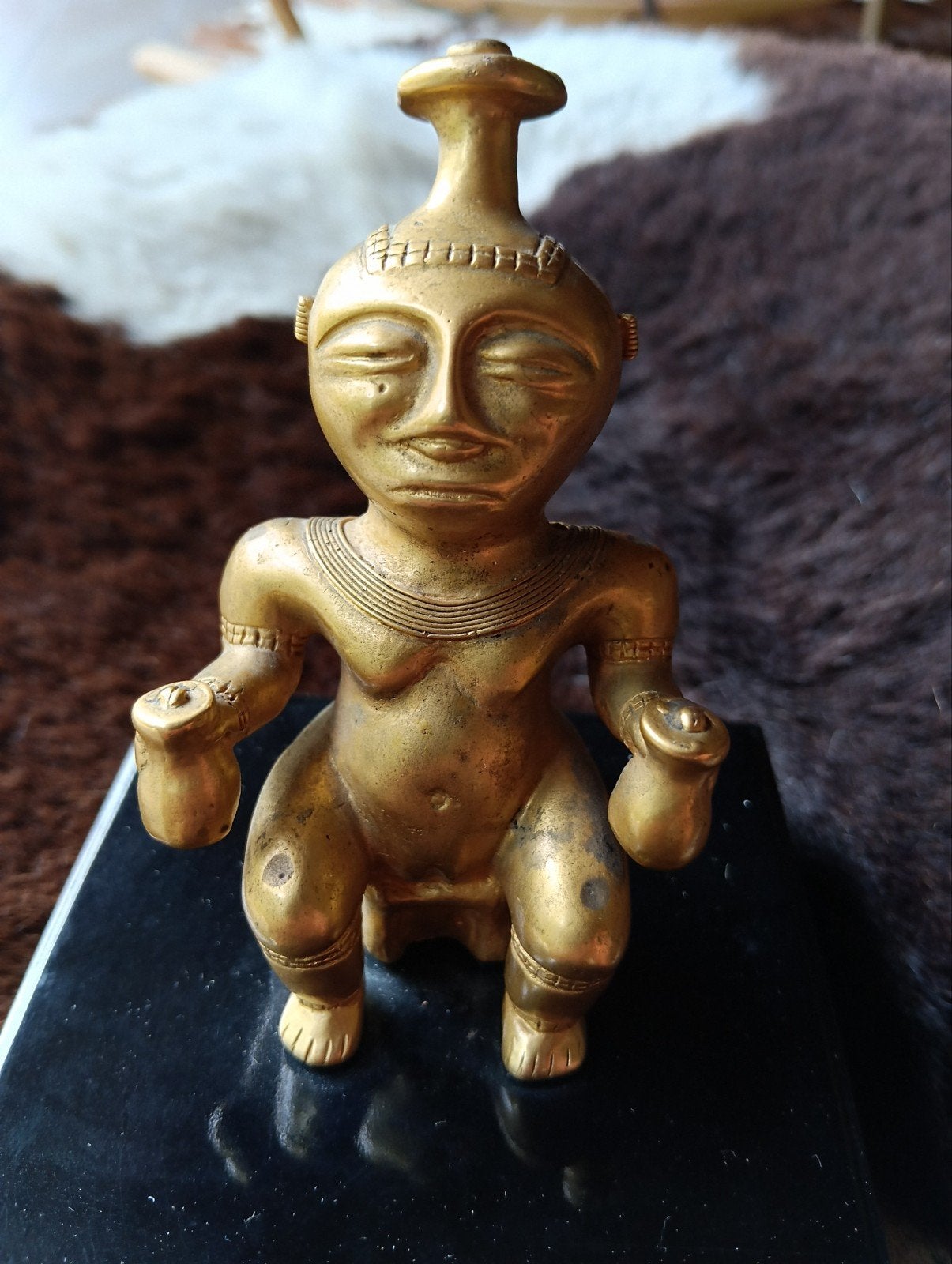 Pre Colombia seated figure, Ophalen of Verzenden