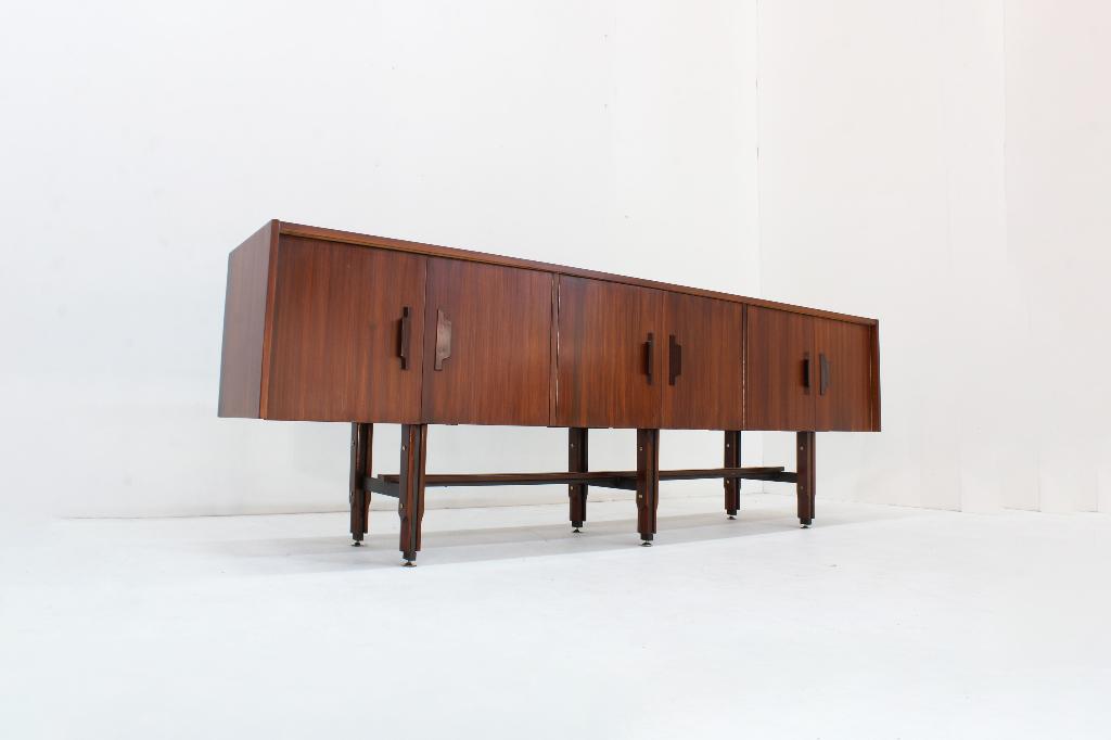 Vintage mid century dressoir sideboard Italie, Huis en Inrichting, Kasten | Dressoirs, Met deur(en), Ophalen of Verzenden, Zo goed als nieuw
