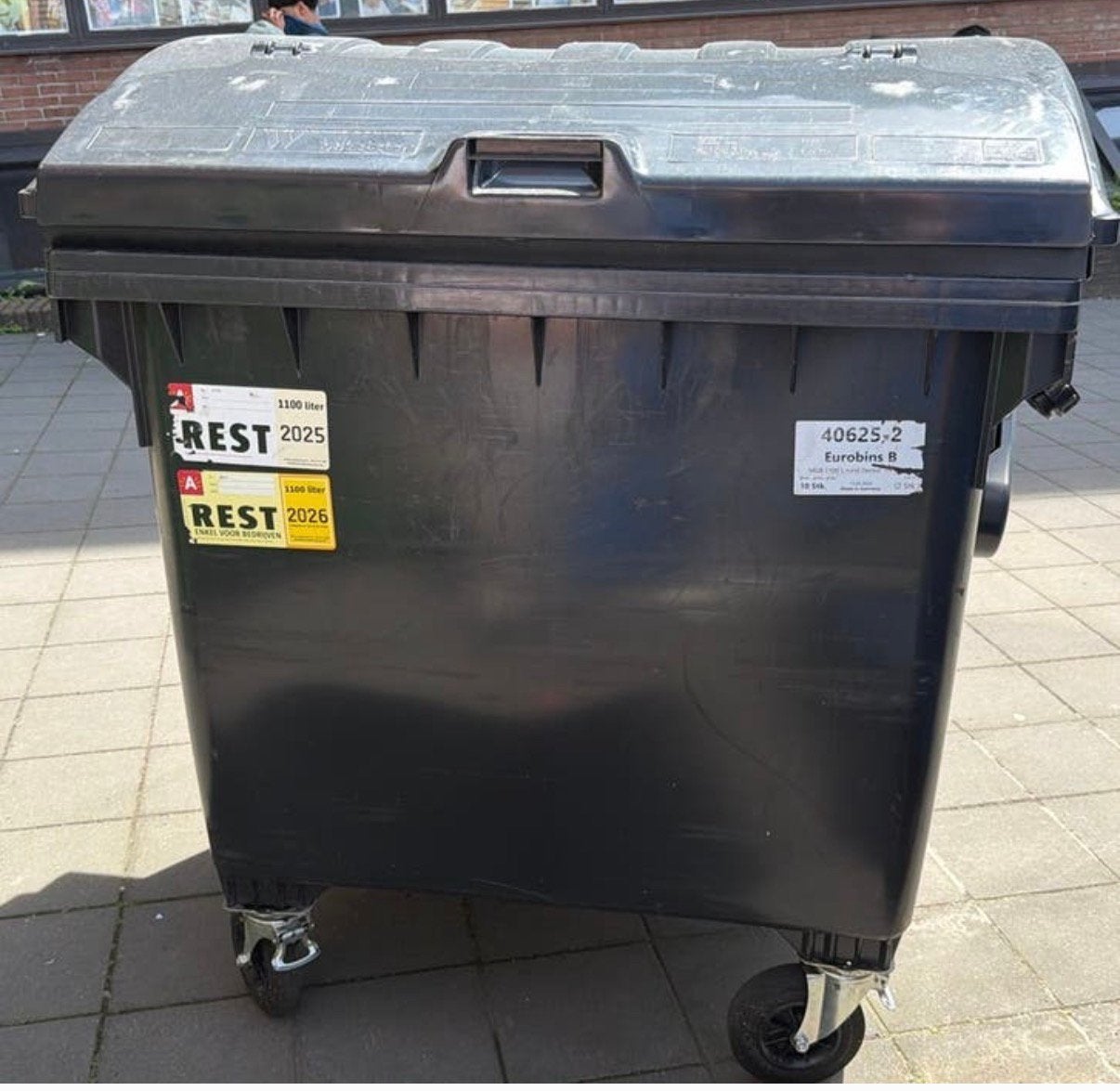 Afvalcontainers papier , pmd, restafval, Doe-het-zelf en Bouw, Ophalen