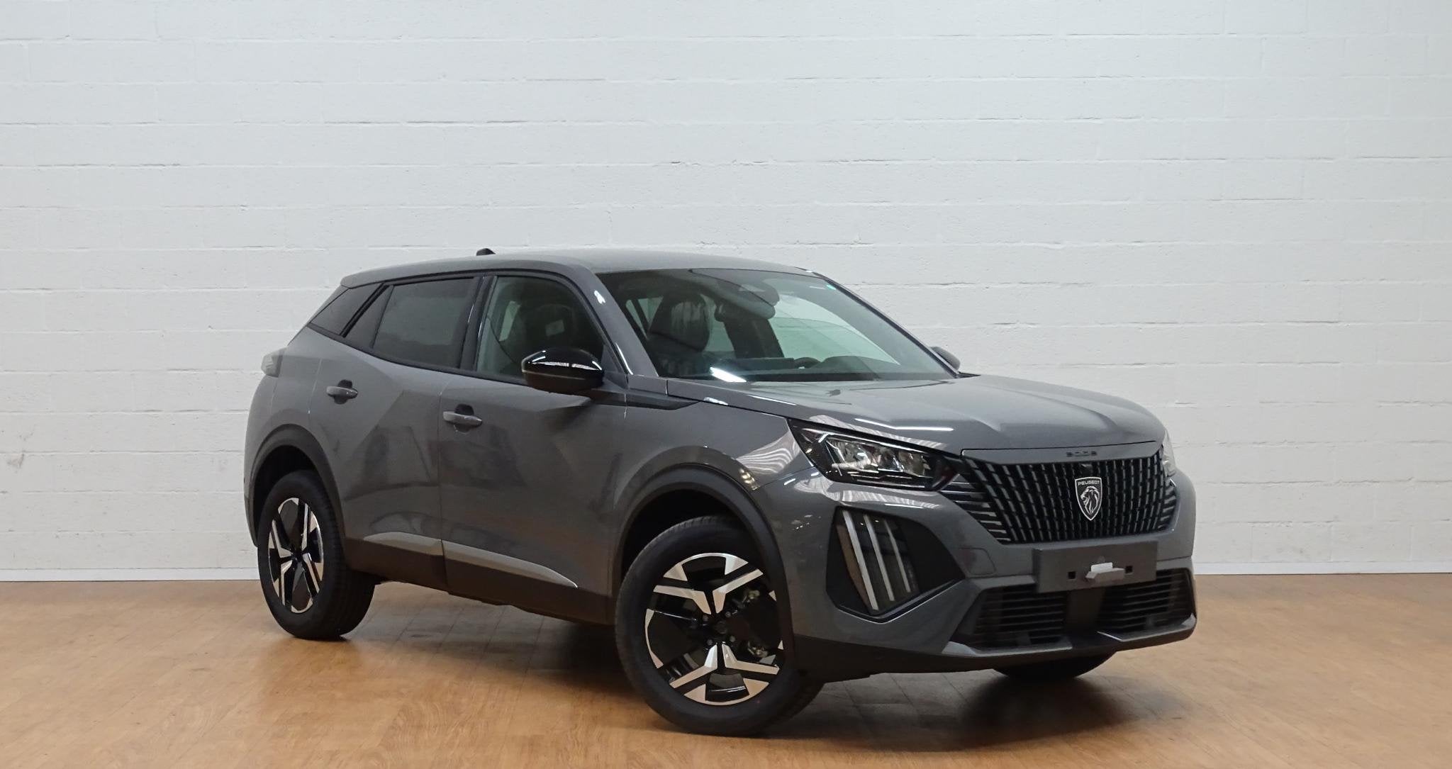 Peugeot 2008 1.2 HYBRID 145 e-DSC6 Allure, Auto's, Stof, Gebruikt, https://public.car-pass.be/vhr/386c5435-0ee7-4259-836e-0d2caca9f42d