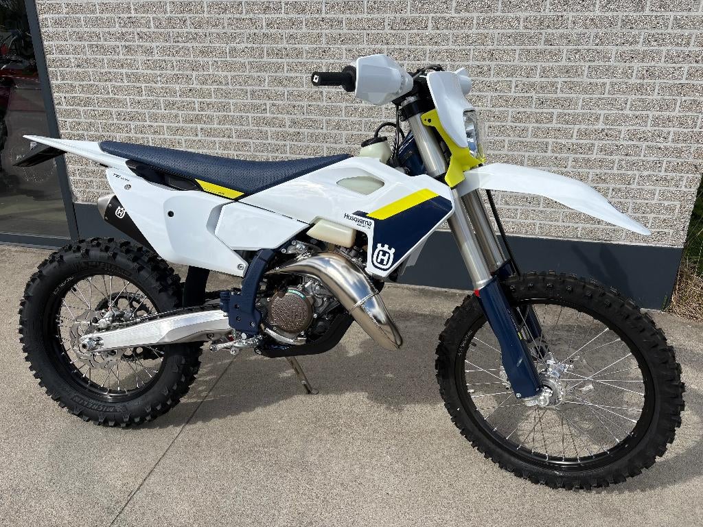 Husqvarna TE 125 2025 NIEUW, Motos, Motos | Husqvarna, Entreprise, Permis Moto A2 minimum, Enduro, 1 cylindre