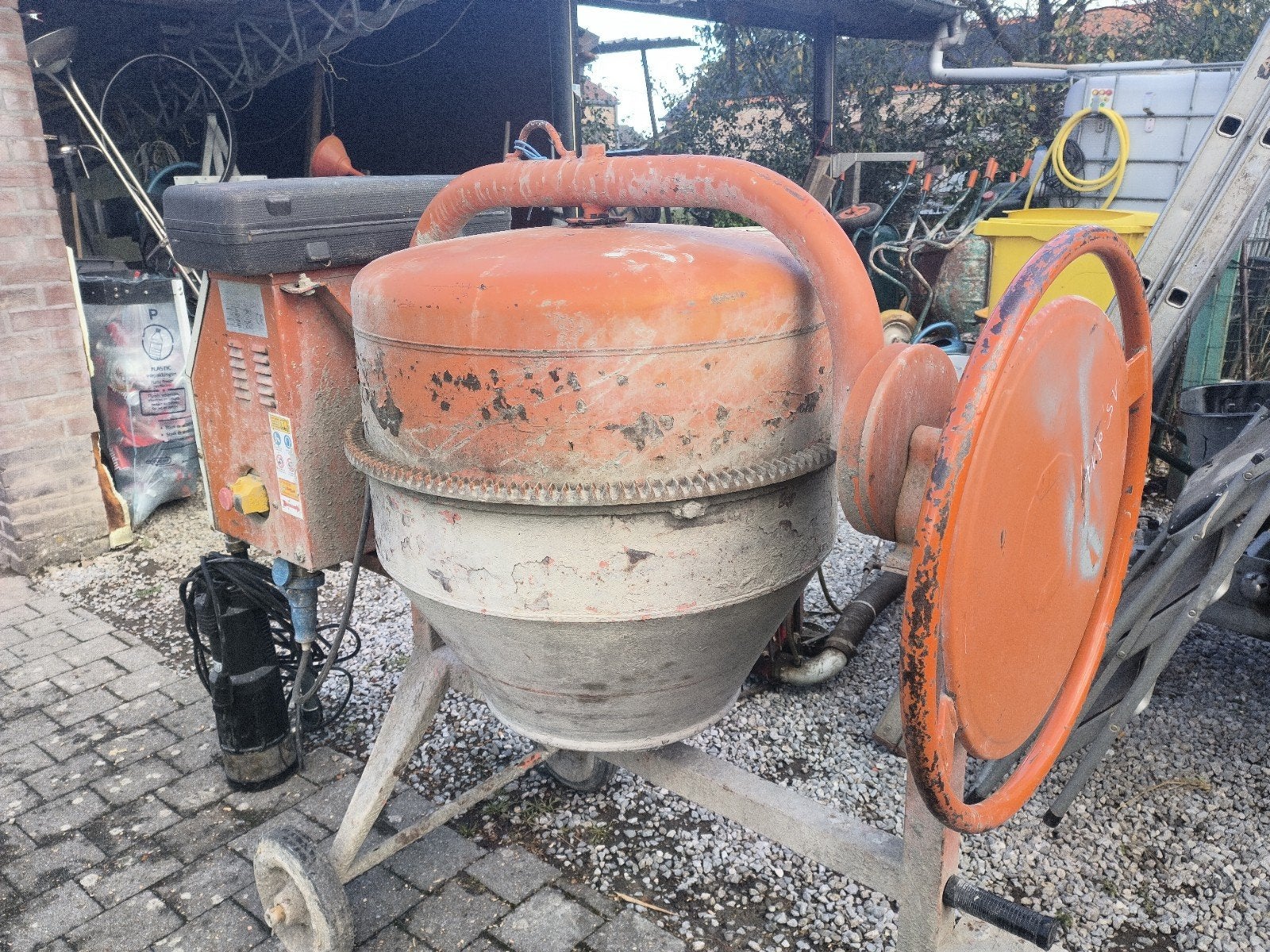 betonmolen, Ophalen, Gebruikt