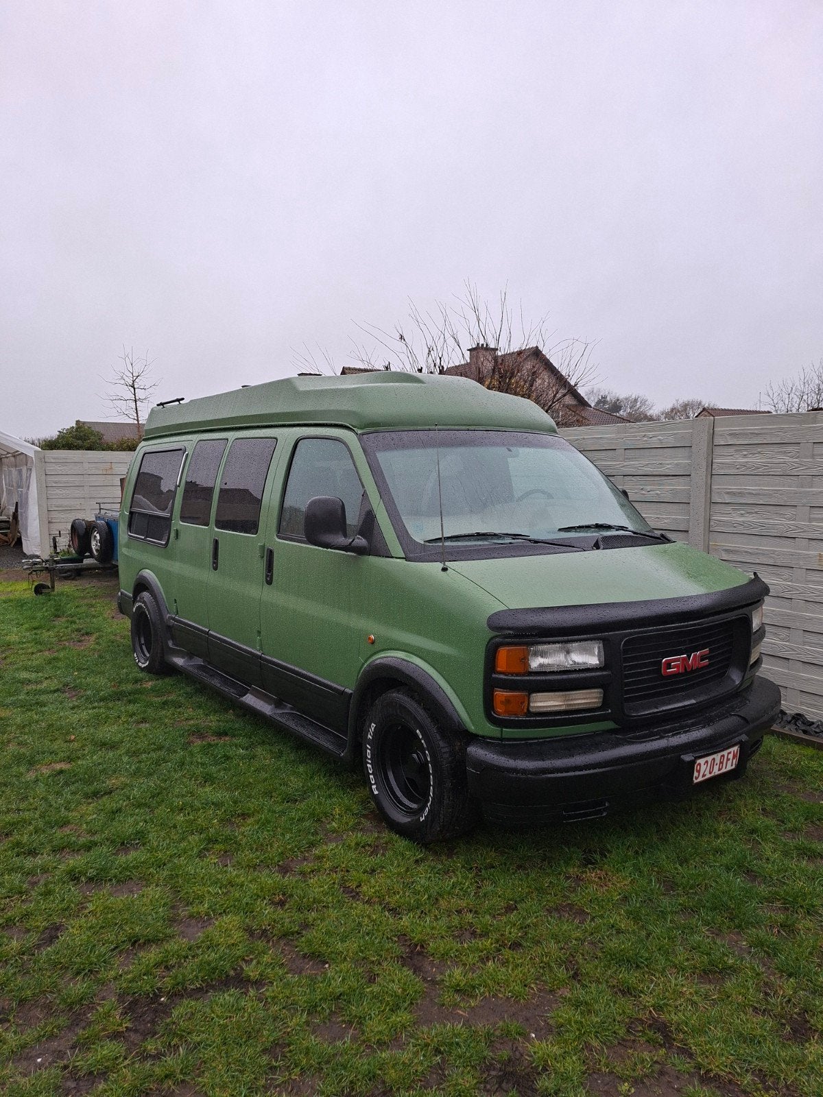chevrolet express1997 5,7 vortex v8 kampeerwagen gmc savana, Autos, Cuir, Achat, Beige, 2900 kg