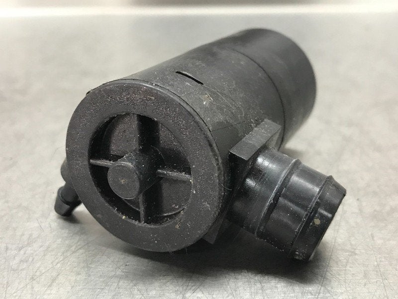 LAVE-GLACE POMPE AVANT Toyota Auris (E15) (|080614B|), Utilisé, Toyota