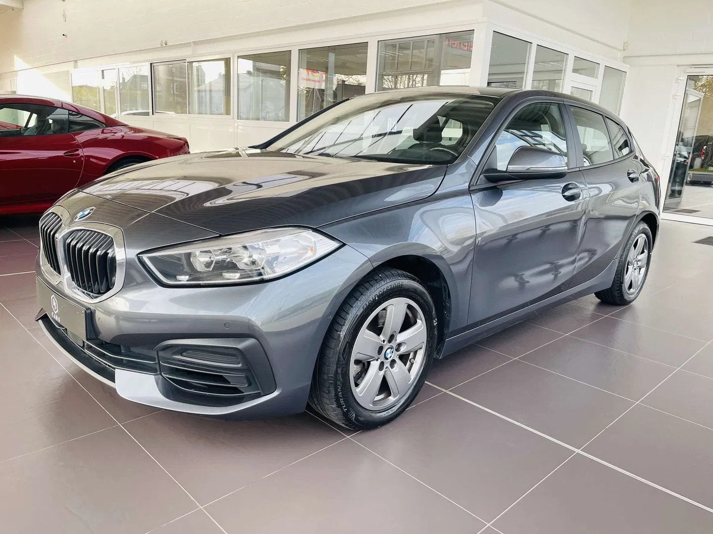 BMW 1 Serie 118 iA * GARANTIE + GPS + CUIR * (bj 2020), Auto's, BMW, Automaat, 1 Reeks, Gebruikt, Leder