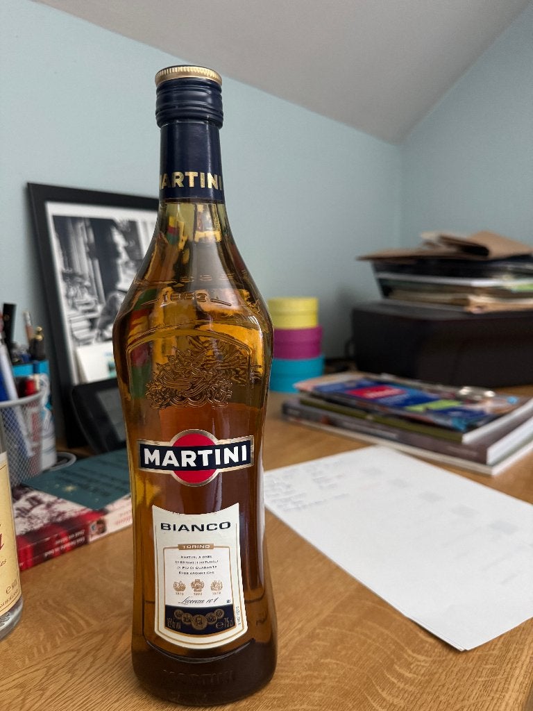 Martini Bianco Torino, Collections, Vins, Enlèvement ou Envoi, Neuf, Autres types, Pleine