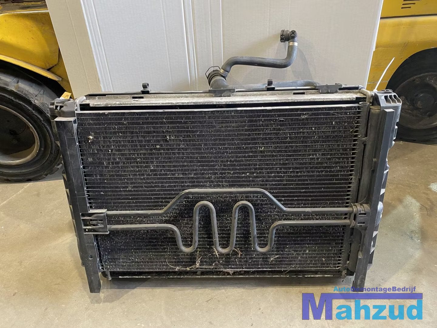 BMW 3 SERIE E90 320I 2.0 1.8 Koelerset koelerpakket, Petuelring 130
80788  Munich, DE, Gebruikt, Info@bmw.de, BMW