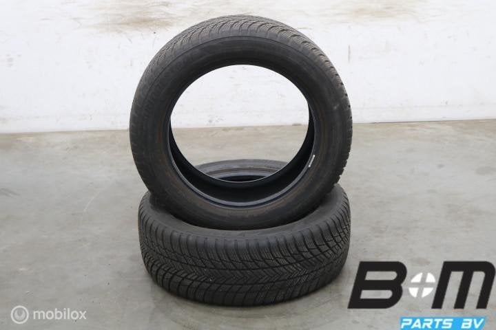 2 x 2255518 102V Bridgestone Blizzak LM001 6.5mm 225 55 18, Auto-onderdelen, Banden en Velgen, 18 inch, Gebruikt, Winterbanden