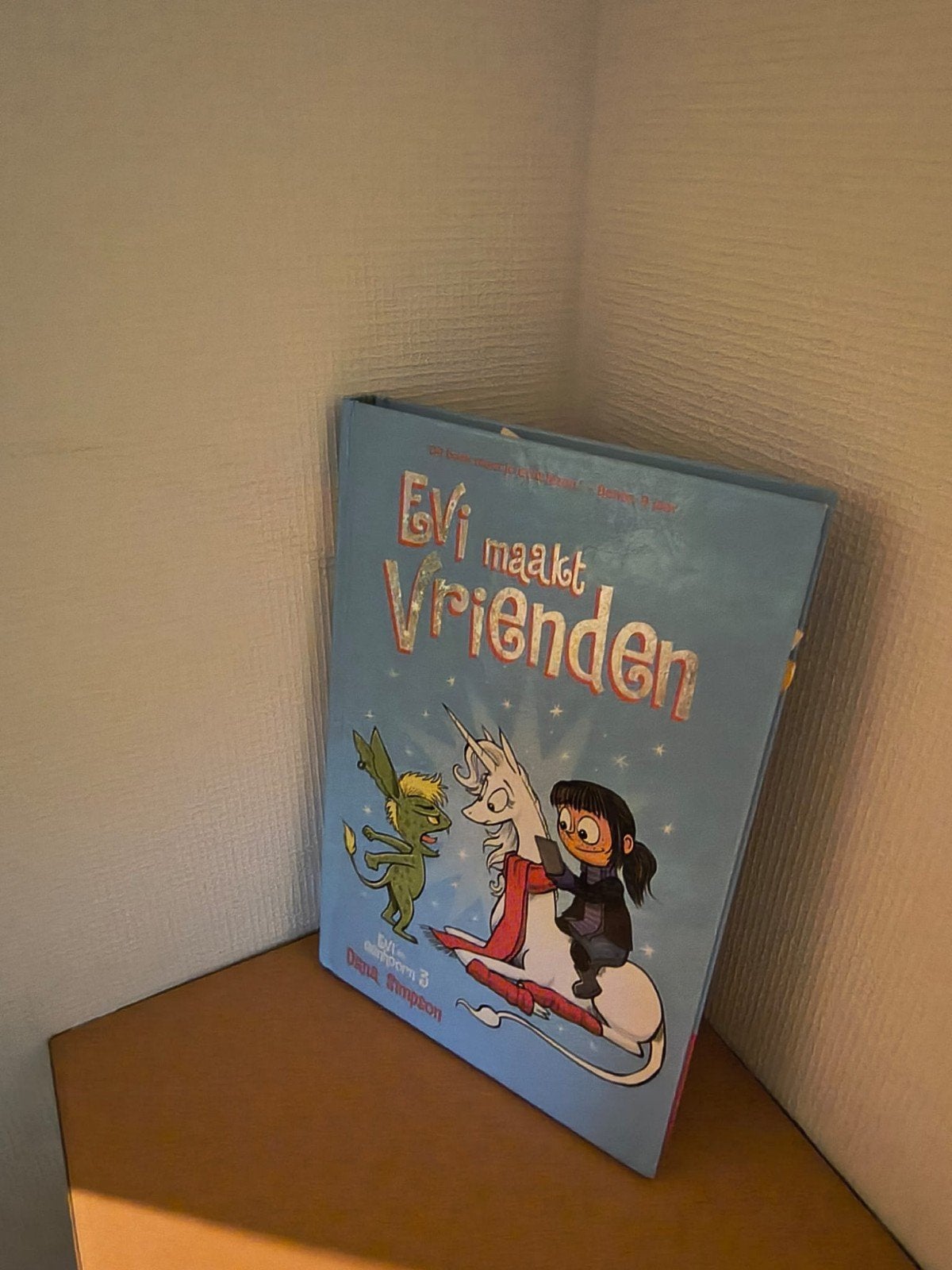 Dana Simpson - Evi maakt vrienden, Enlèvement, Dana Simpson