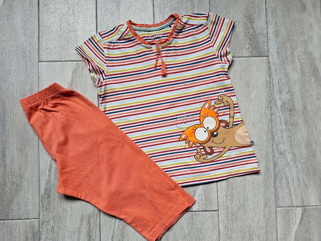 ✿ M116 - Woody zomerpyjama thema stokstaartje, Nacht- of Onderkleding, Gebruikt, Meisje, Ophalen of Verzenden