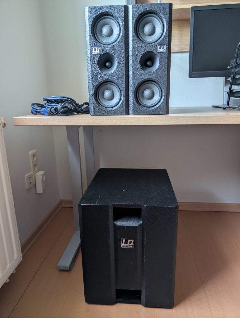 LD Systems DAVE 8 XS PA-set 2 tops + sub luidsprekerset, Gebruikt, Inclusief kabels, 120 tot 150 watt, Speakerset