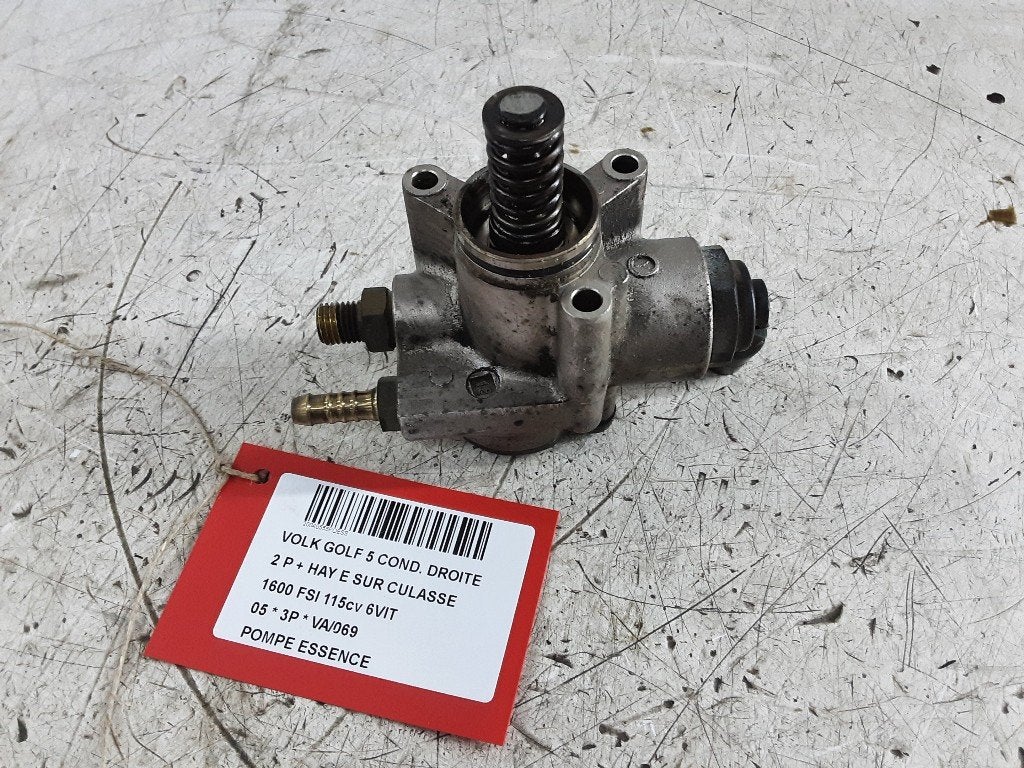 POMPE CARBURANT C Volkswagen Golf V (1K1) (02-2001/12-2010), Volkswagen, Volkswagen AG, Utilisé, Kundenbetreuung@volkswagen.de