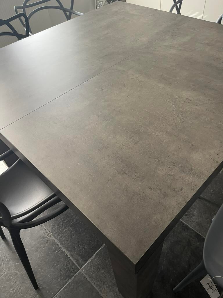 Table imitation beton cire, Ophalen, Gebruikt