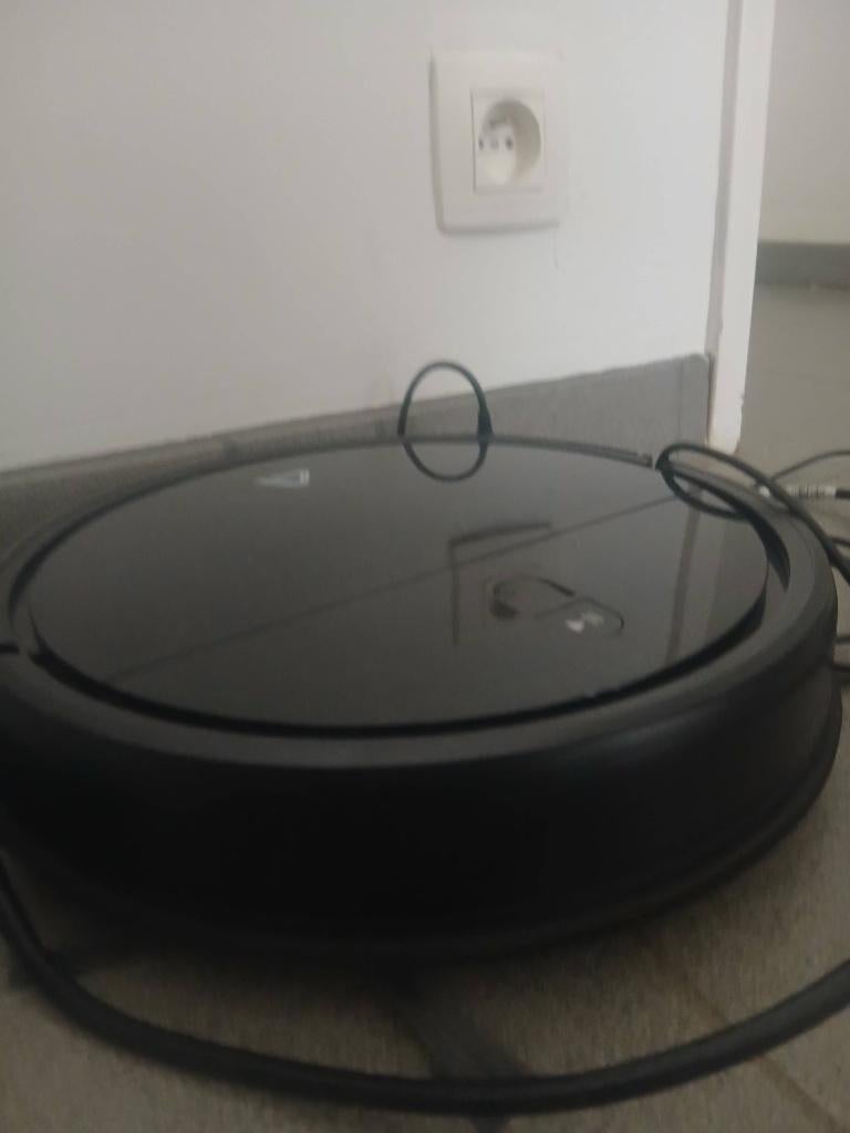 Robot stofzuiger, Ophalen, Zo goed als nieuw, Reservoir, 1200 tot 1600 watt