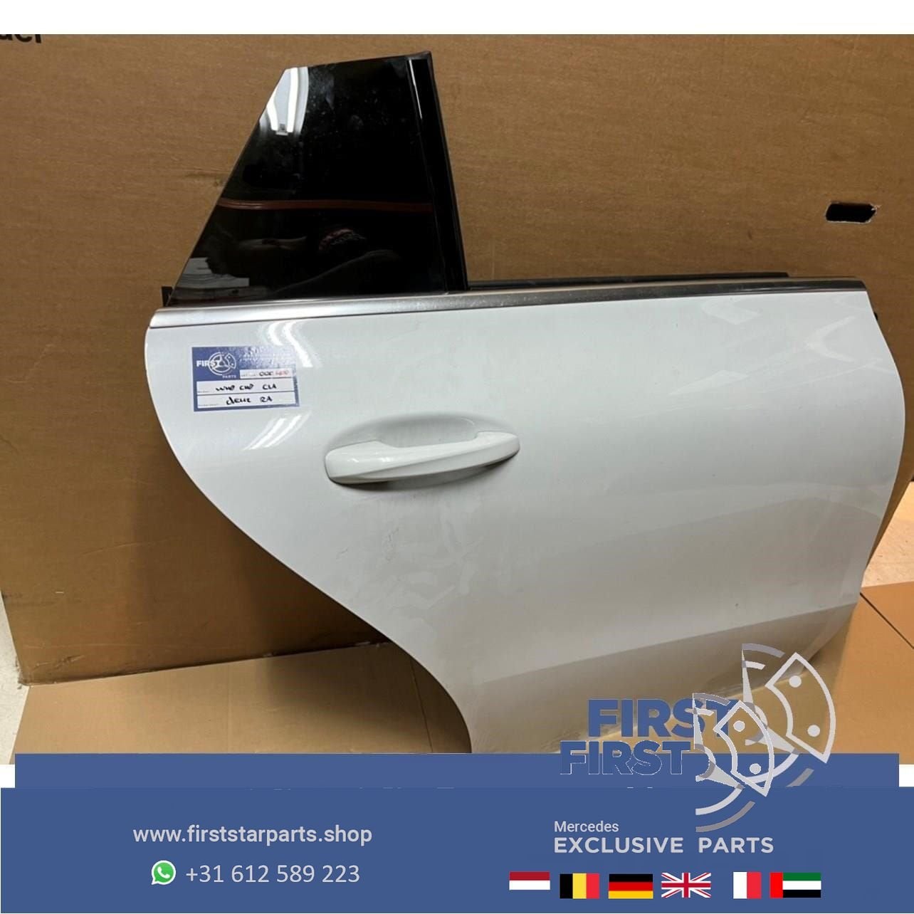 W118 C118 X118 CLA DEUR PORTIER WIT COMPLEET RECHTSACHTER Me, Auto-onderdelen, Gebruikt, -, Deur, Achter