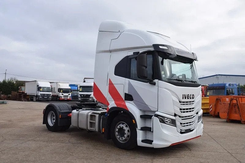 Iveco S-WAY AT460S Tractorhead, Autos, Camions, 460 ch, Achat, Euro 6, Entreprise