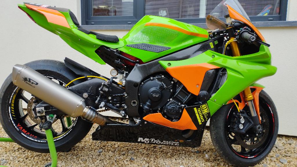 Yamaha YZF-R1 2018 4000km, Occasion, Plus de 35 kW, 4 cylindres, 1000 cm³