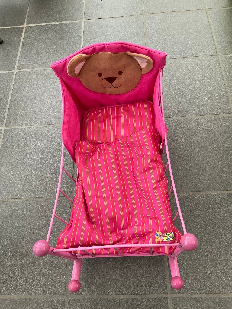 Poppen bedje chouchou, Kinderen en Baby's, Ophalen, Zo goed als nieuw, Babypop