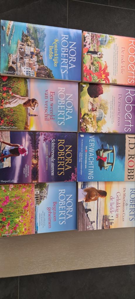 Nora Roberts, Ophalen