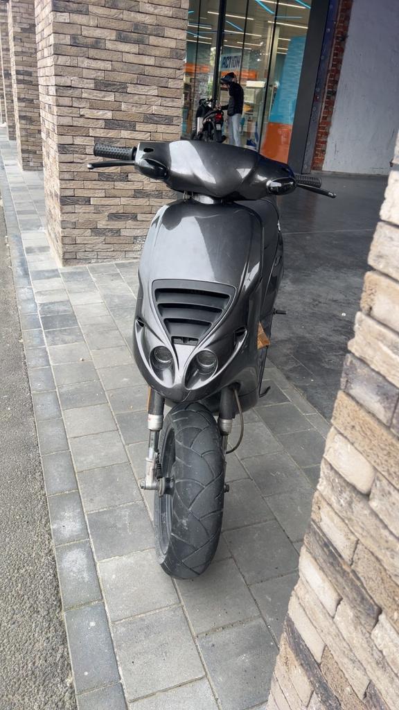 Paggio nrg mc2, Vélos & Vélomoteurs, Scooters | Piaggio, Enlèvement, Comme neuf, NRG