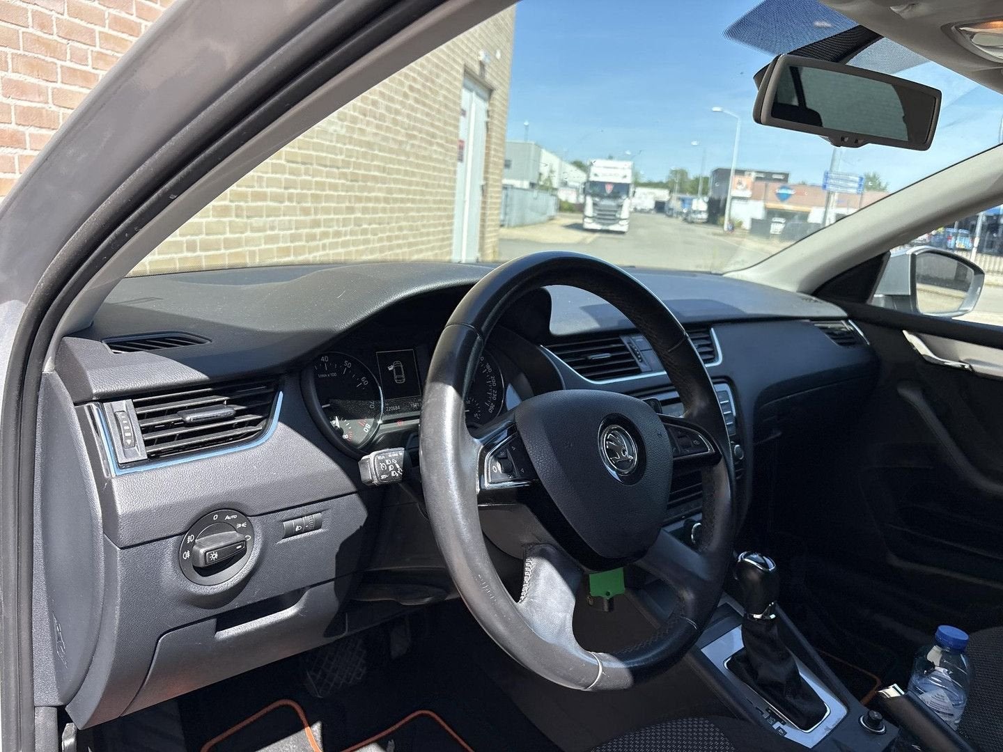 Skoda Octavia Combi 1.2 TSI Greentech Ambition Businessline, Autos, Skoda, Argent ou Gris, Achat, Entreprise, Noir