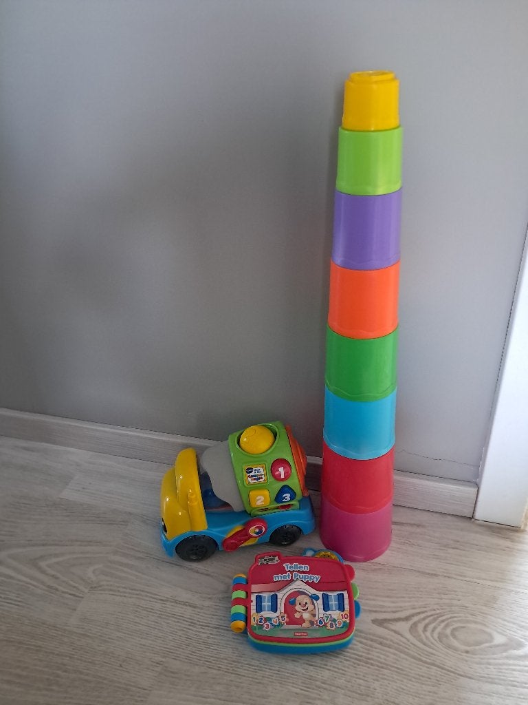 baby speelgoed: VTech Cementwagen, Fisher priceboek ..., Ophalen, Gebruikt, Overige typen, Met licht