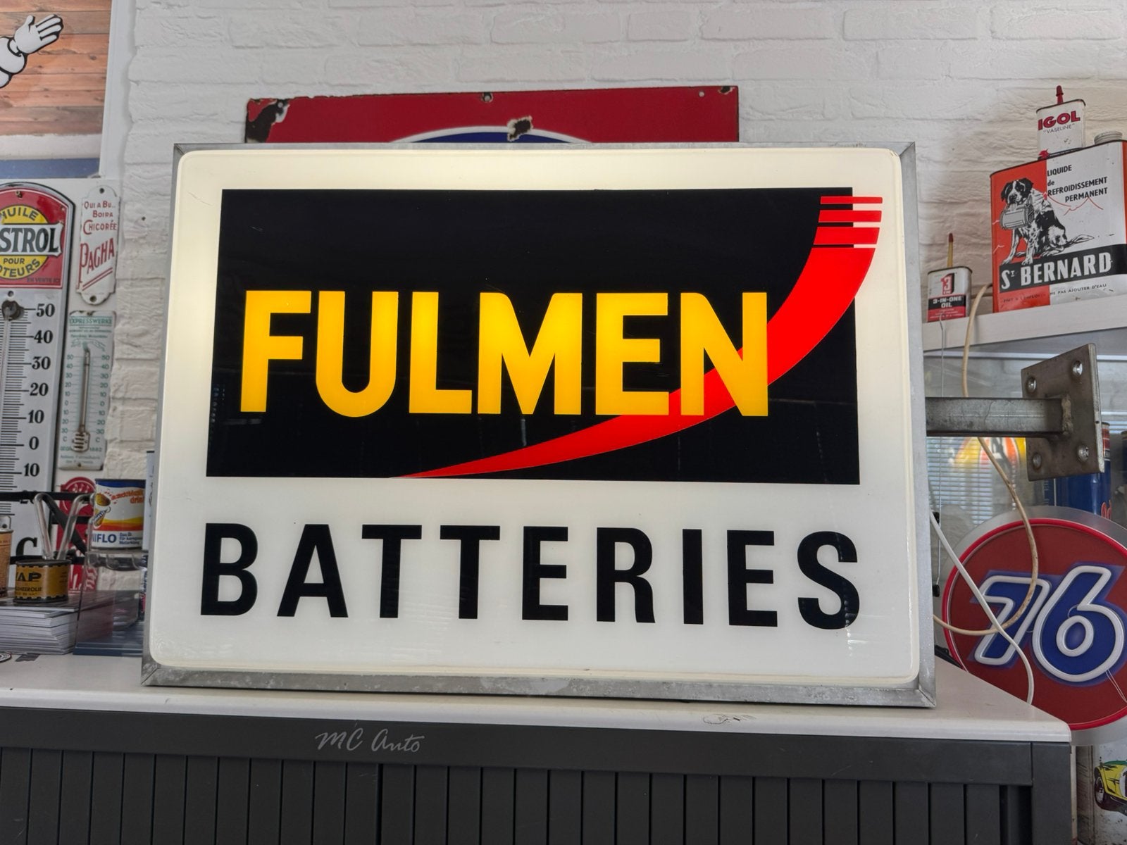 Boîte à lumière de garage FULMEN Accu, Collections, Enlèvement, Utilisé, Table lumineuse ou lampe (néon)