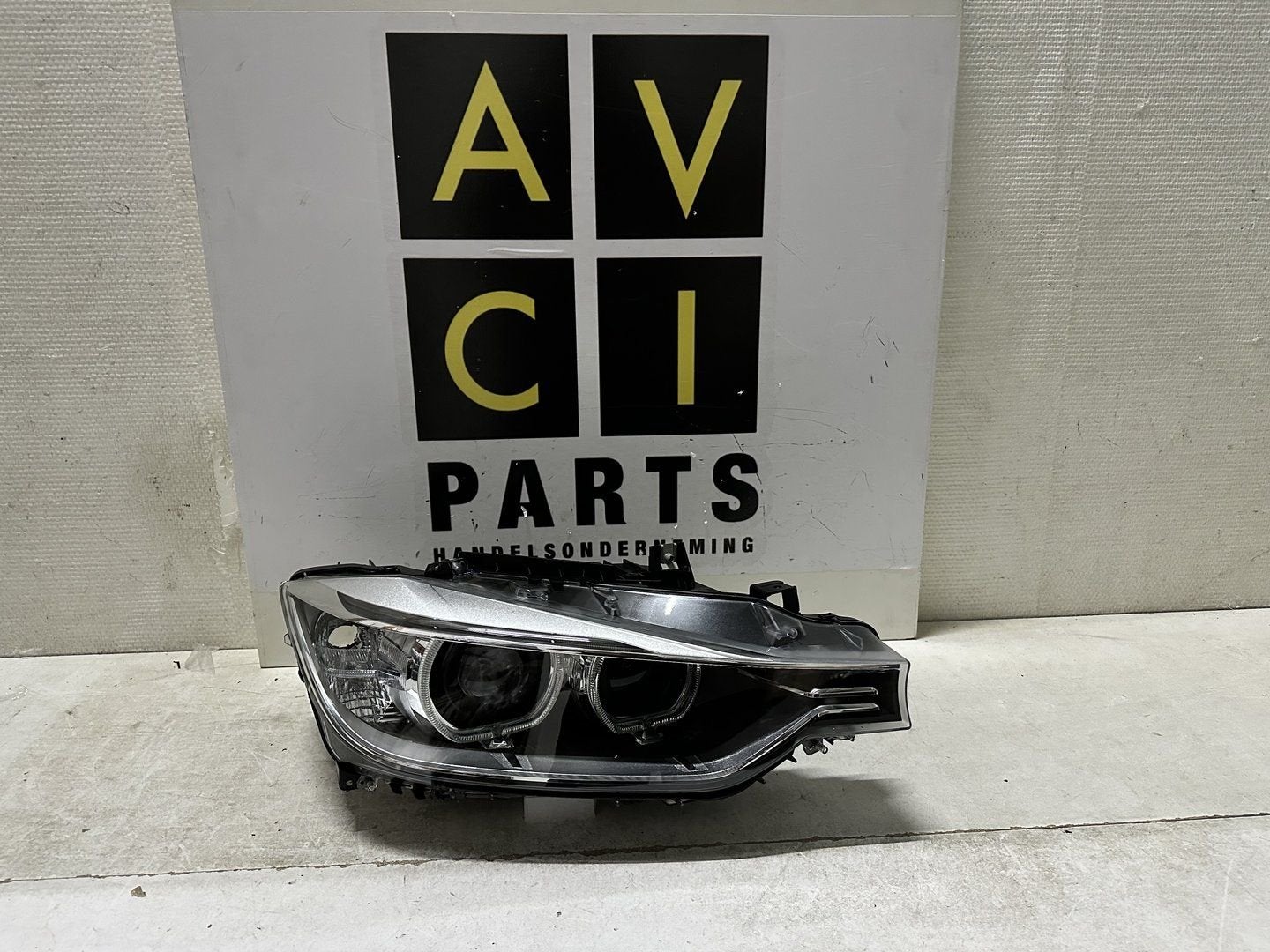 Koplamp BMW 3 serie F30 F31 Xenon Led 7259526 rechts, Gebruikt, -, -, Ophalen of Verzenden
