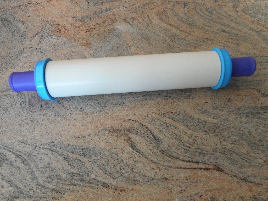 Tupperware deegroller, Ophalen of Verzenden, Zo goed als nieuw, Wit, Overige typen