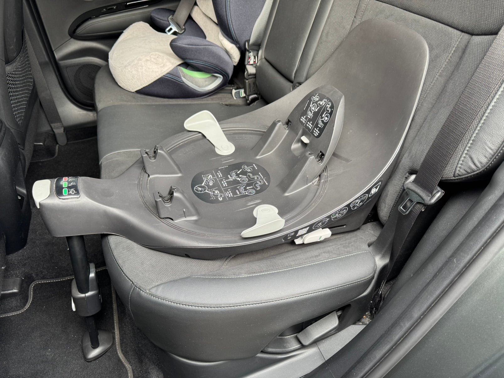 Cybex BASE Z2, Ophalen