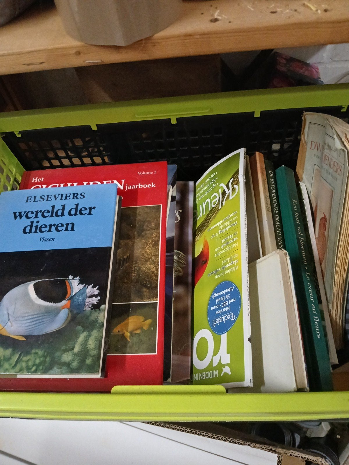 Hele bak vol boeken, 90% over dieren, Boeken, Stock en Verzamelingen, Ophalen