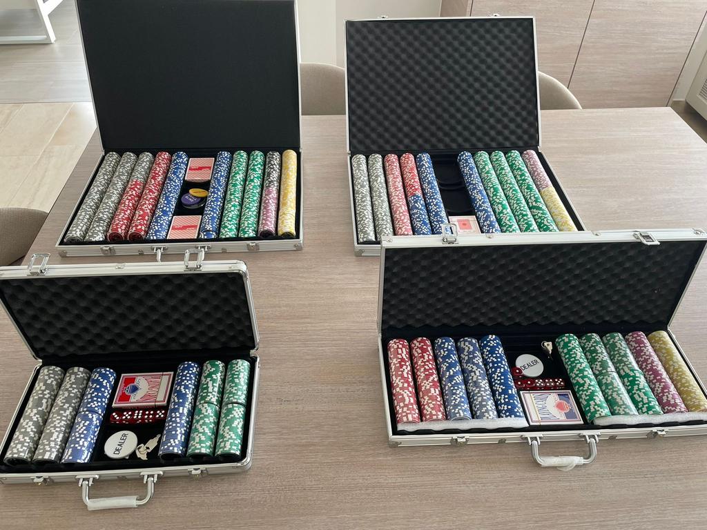 Nieuwe koffers met laser poker chips, Vijf spelers of meer, Ophalen, Nieuw