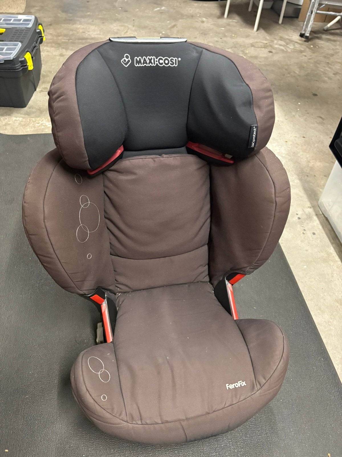 Maxi Cosi - Fero Fix, Kinderen en Baby's, Autostoeltjes, Ophalen, Zo goed als nieuw
