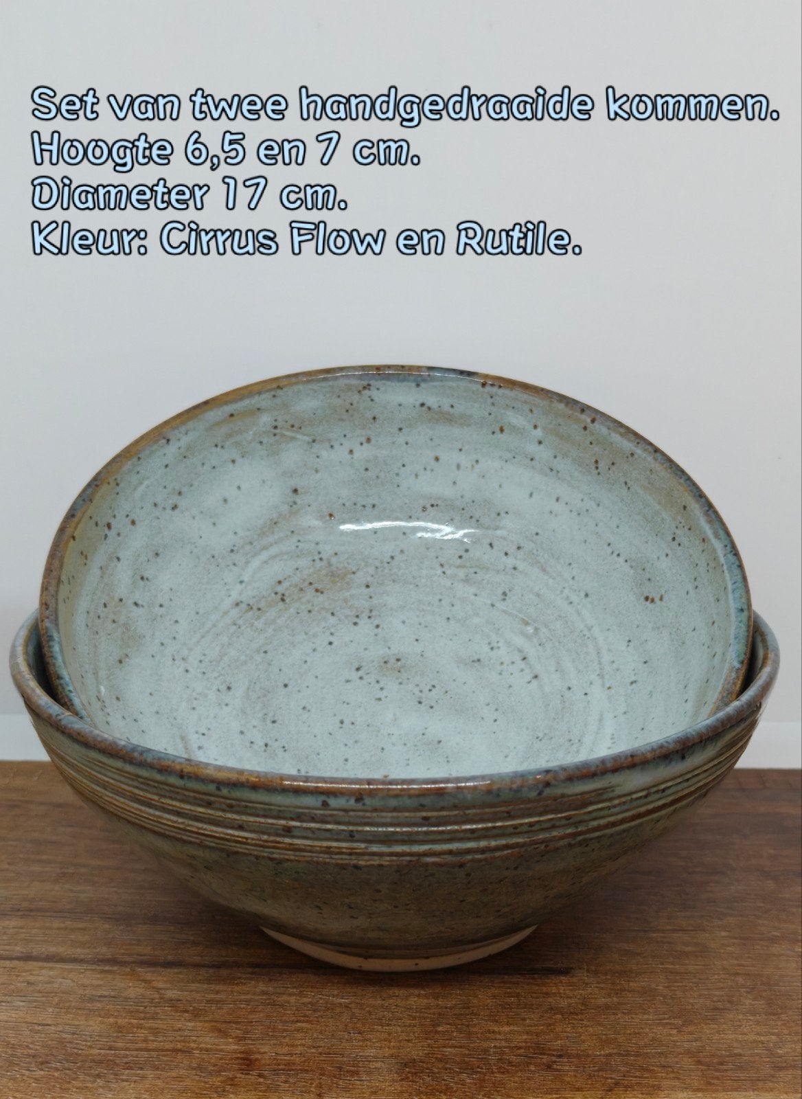 Vuchel's Pottery Handgedraaide set van twee kommen Cirrus, Porselein of Keramiek, Schaal, Rond, Nieuw