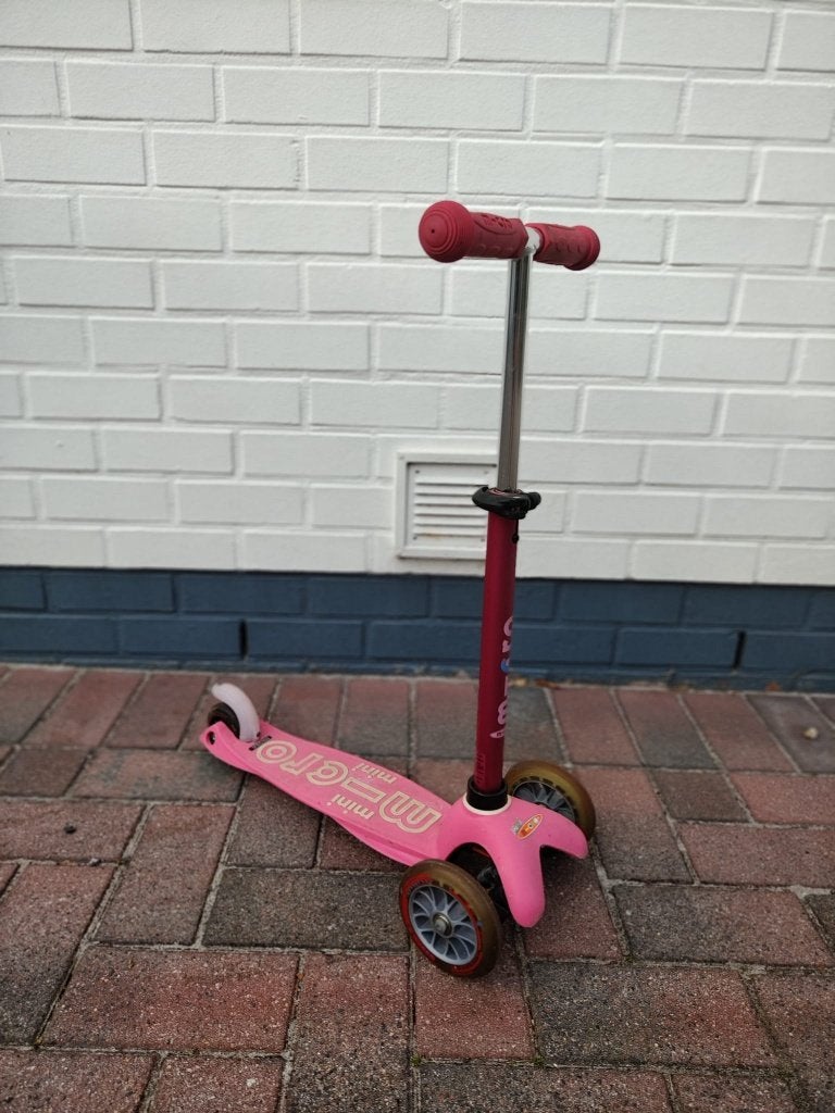 Roze Mini Micro Deluxe kinderstep, Enlèvement, Utilisé, Step simple, Micro