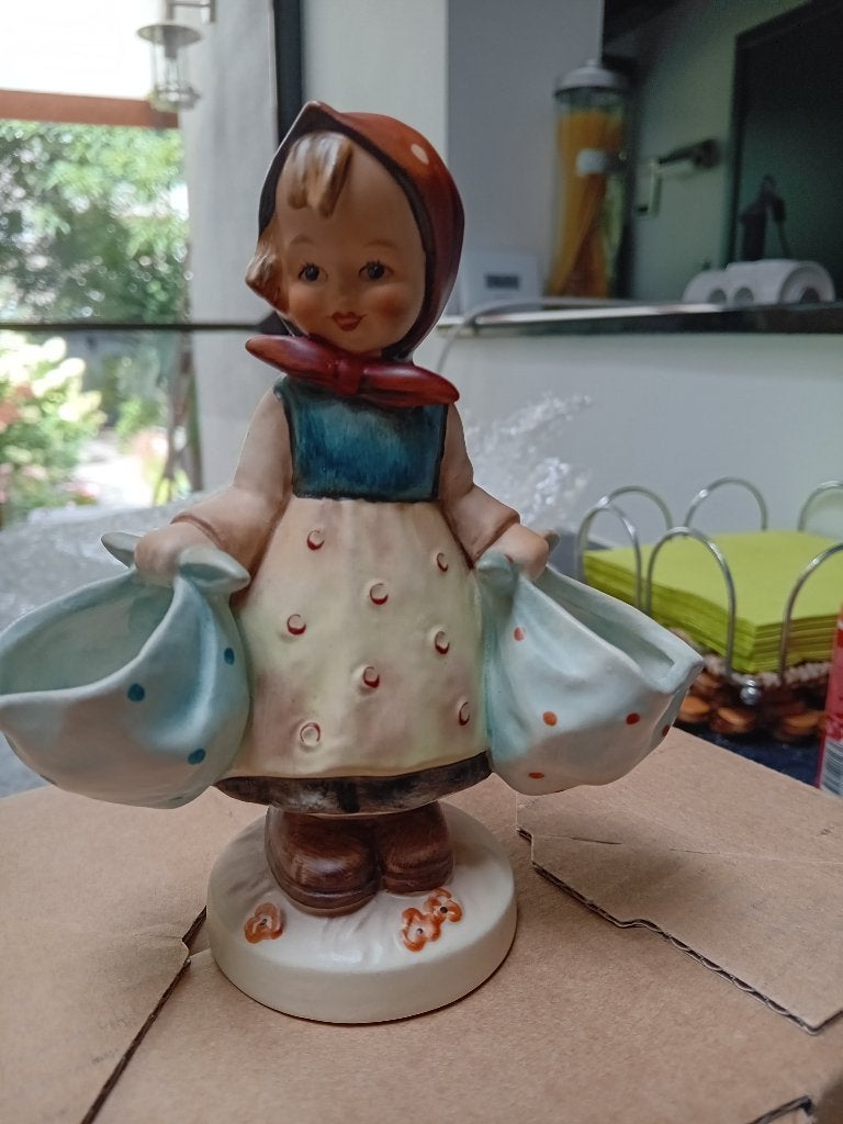 hummeltje nr 175, Verzamelen, Beelden en Beeldjes, Ophalen of Verzenden, Zo goed als nieuw, Hummel