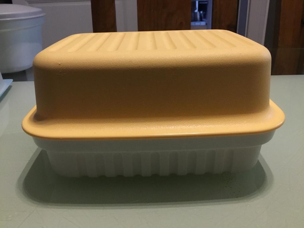Boîte à pain, Enlèvement ou Envoi, Neuf, Jaune, Boîte