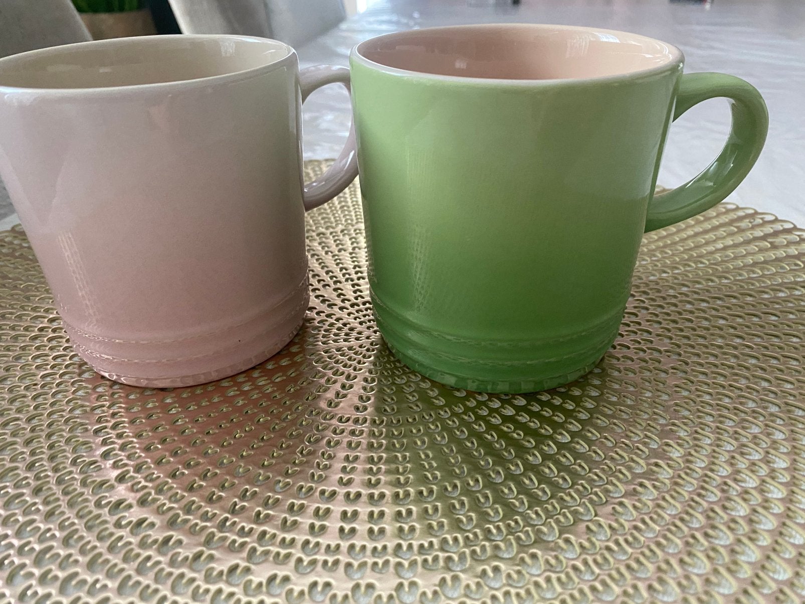 Le creuset, Enlèvement, Comme neuf